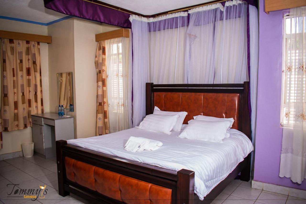 Hotel Tommy'S Airport Lounge Syokimau Zewnętrze zdjęcie